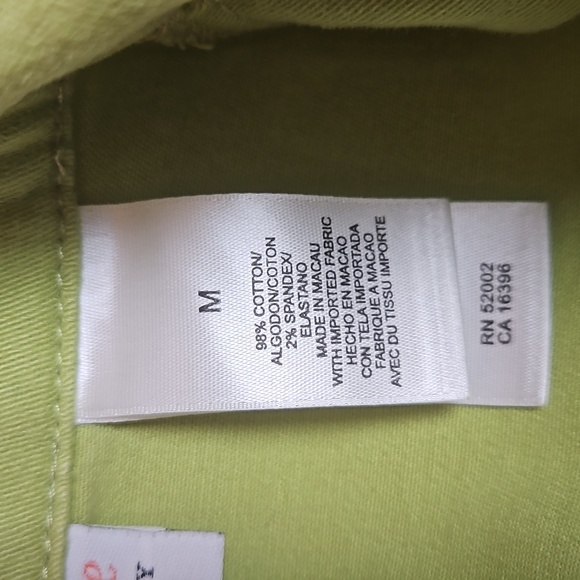 First Issue A Liz Claiborne Co Stretch Fitted Button-Up Soft Denim Jacket - Picture 4 of 10